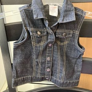 Dark denim vest - wonder kids 4T - used